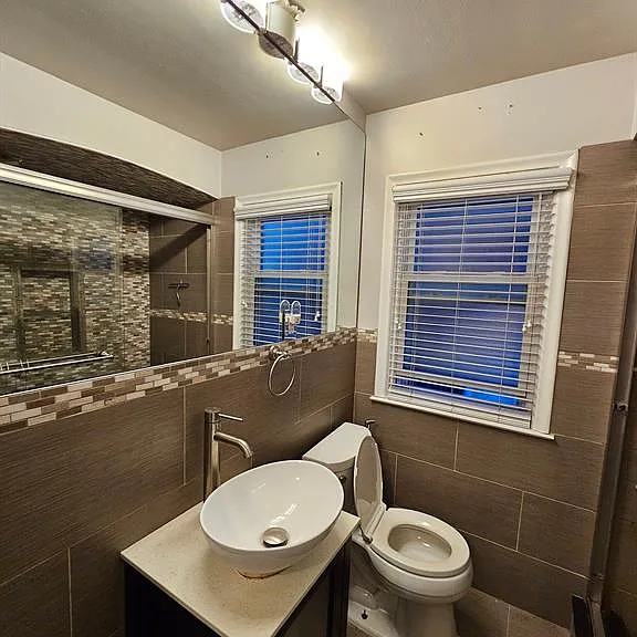 1501 N Silvery Ln — Photo 18