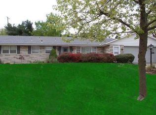 1420 Chapel Dr, York, PA 17404