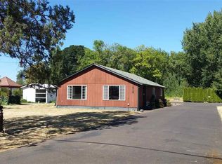 1516 Clover Ridge Rd NE, Albany, OR 97322