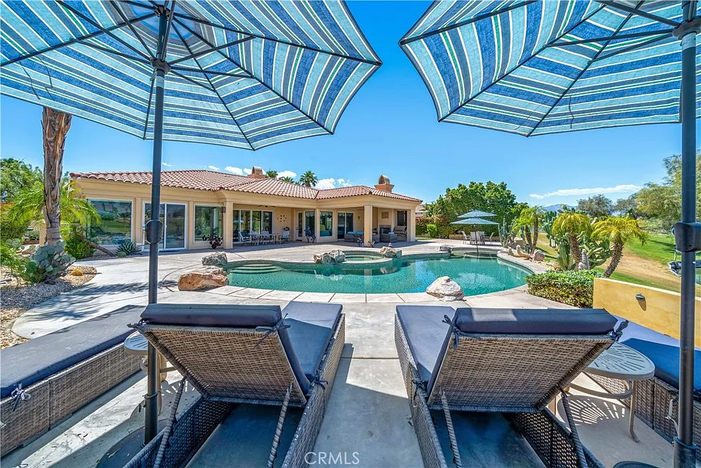 4 bed, 4.5 bath, 3598 sqft, $13,000 — Photo 1