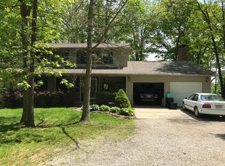 3200 Earlywine Rd, Walhonding, OH 43843