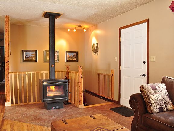 Wood burning stove