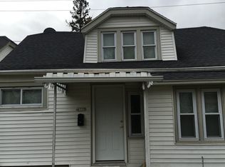4719 W Fond Du Lac Ave, Milwaukee, WI 53216