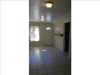 3rd image of 2027 Dumbarton Ave