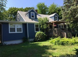 90 Cherry Ann St, New Haven, CT 06514