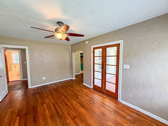 2nd image of 1824 NW 5th Ave