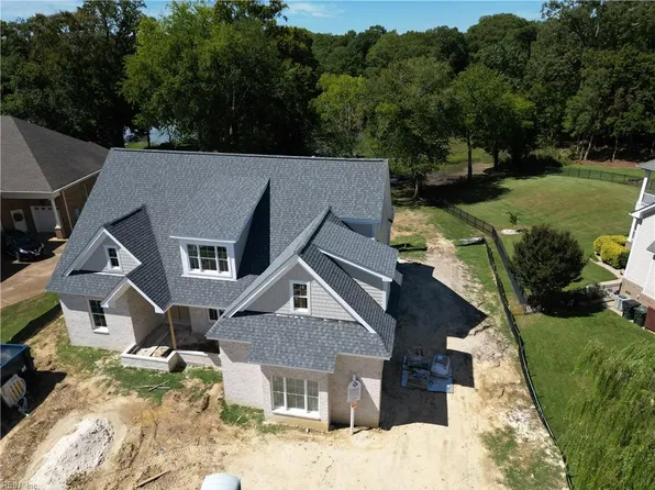 325 Tindalls Ct, Suffolk, VA 23436