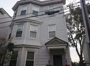 31 Rawson St, Dorchester, MA 02125