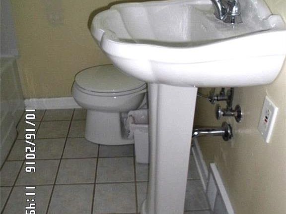 4th image of 75 Mosher Dr