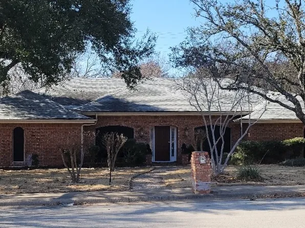 1333 Thunderbrook Dr, Desoto, TX 75115