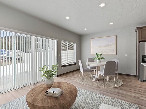 2nd image of 4 7th St