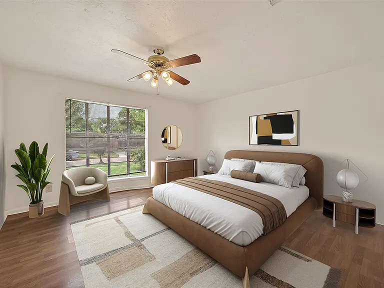 9422 Kristin Dr — Photo 3