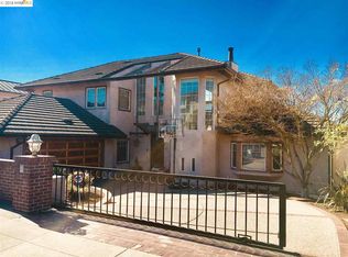 5073 Cochrane Ave, Oakland, CA 94618