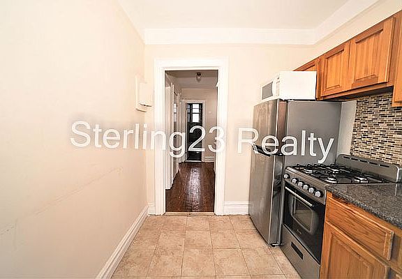 4th image of 23-68 36th St #2B