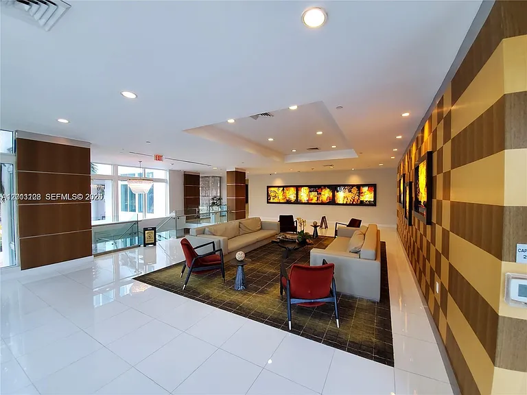 1800 N Bayshore Dr #3807 — Photo 20