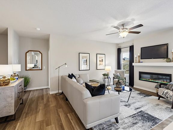4th image of 3411 Dreusicke Dr