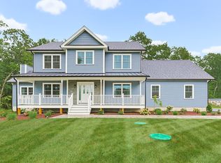16 Ledge Hill Ln, Rehoboth, MA 02769
