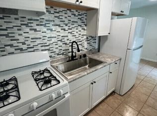 1135 Lost Nation Rd #L4, Willoughby, OH 44094