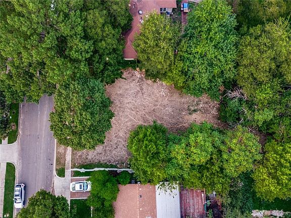 2nd image of 9310 Peninsula Dr
