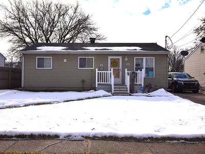 3210 Montana Ave, Flint, MI, 48506