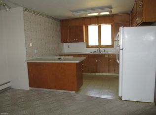 1715 N 8th St APT 5, Bismarck, ND 58501