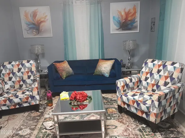 505 S Leslie Street, Goldsboro, NC 27530