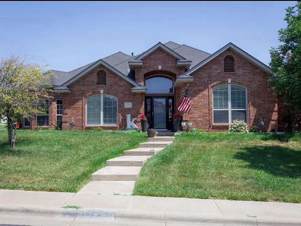 1st image of 2703 River Birch Pl