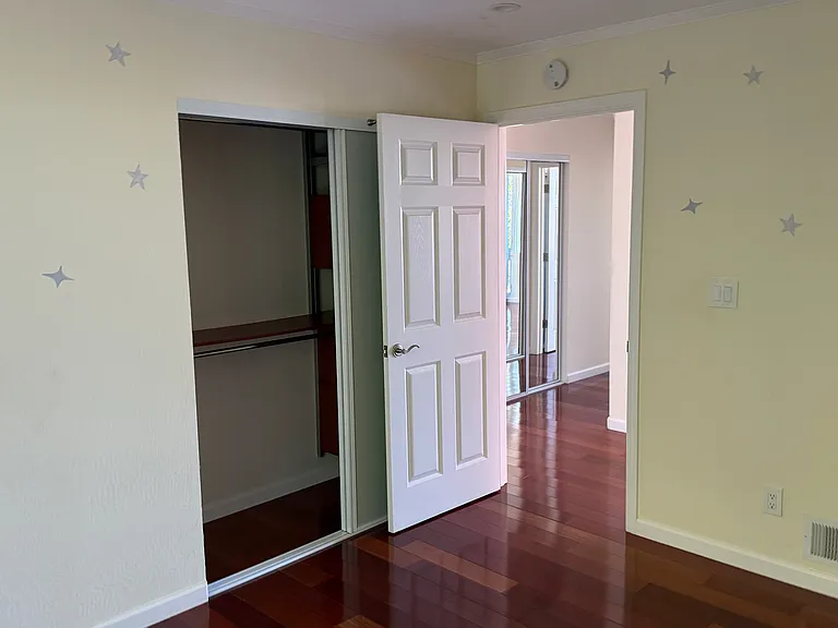 800 Buckland Ave — Photo 16