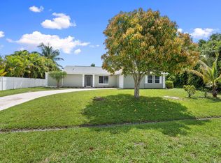 2307 SE Seafury Ln, Port Saint Lucie, FL 34952