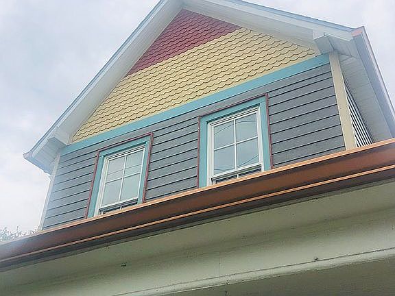 Cedar fish scale trim