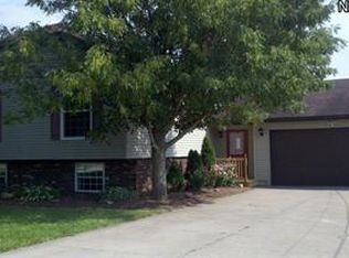 203 Johnson Rd, Wadsworth, OH 44281