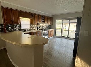 1166 Lafayette Rd #F27, Medina, OH 44256