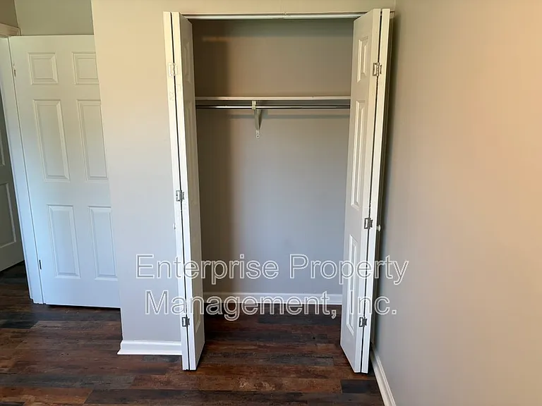 6843 Autumnhill Ln — Photo 22