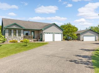 995 166th St, Hammond, WI 54015