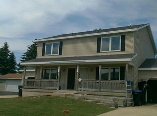 716-714 W Walnut Dr, Sturgeon Bay, WI 54235