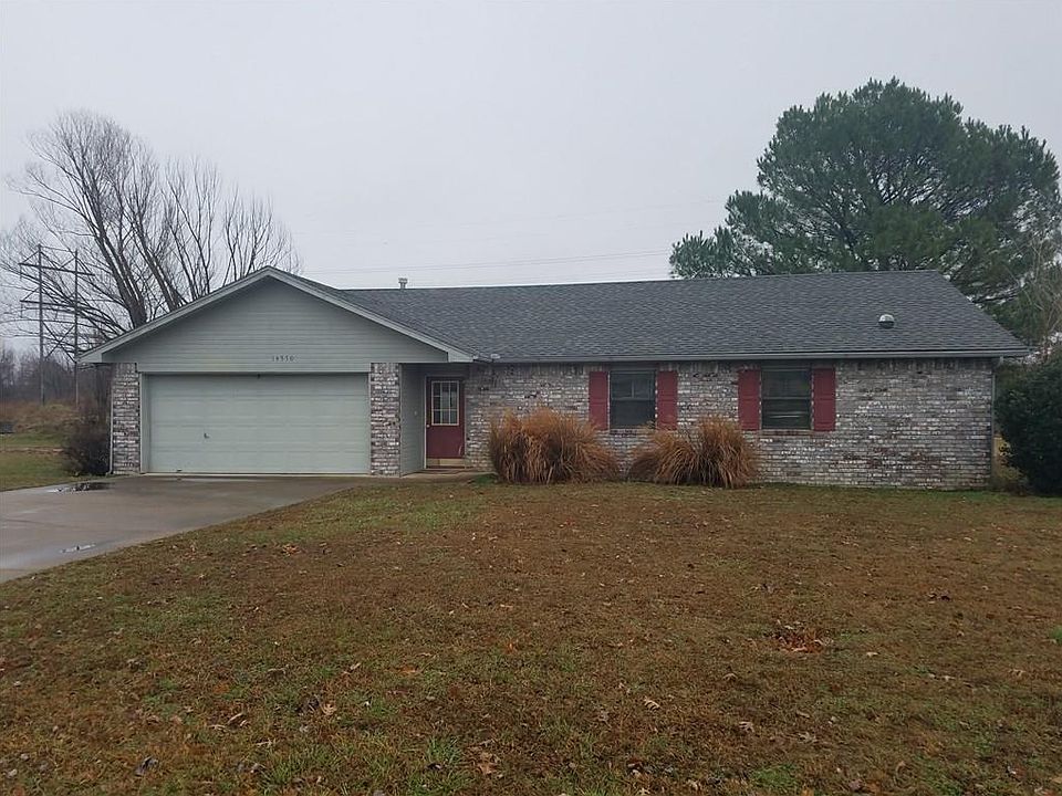1st image of 14570 Oakcrest Dr
