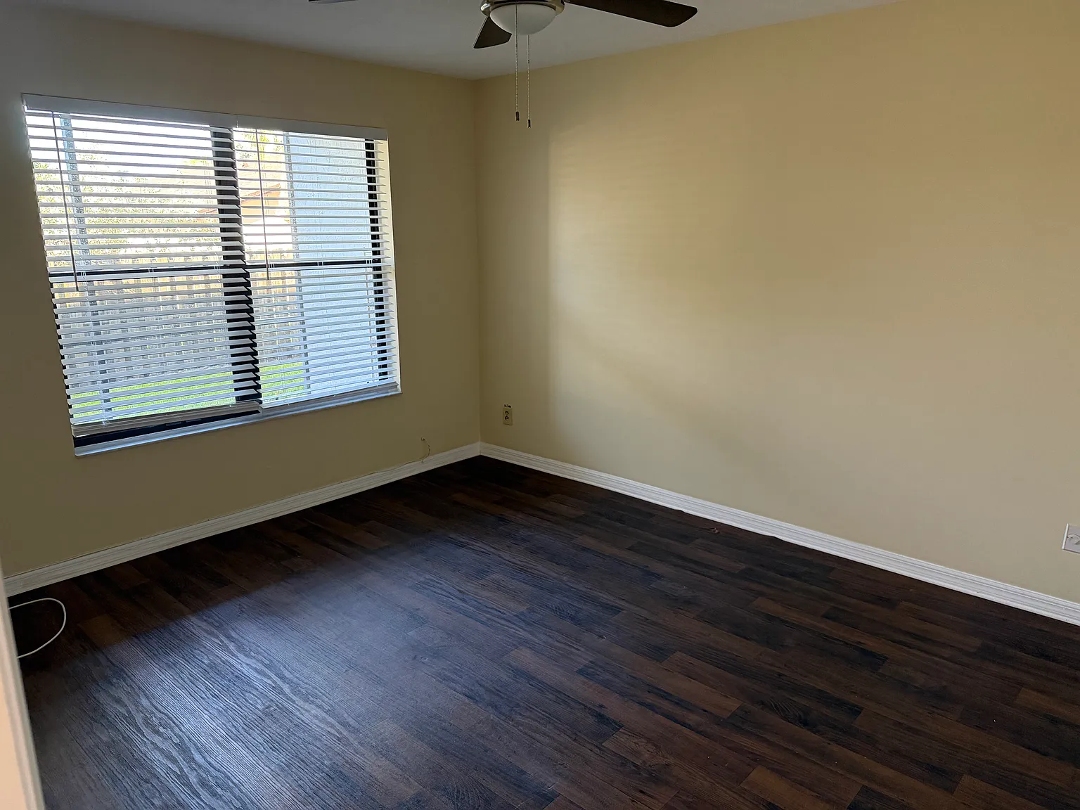 2 bed, 969 sqft, $1,700 — Photo 4