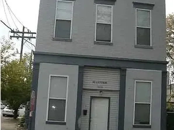 1700 Magazine Street