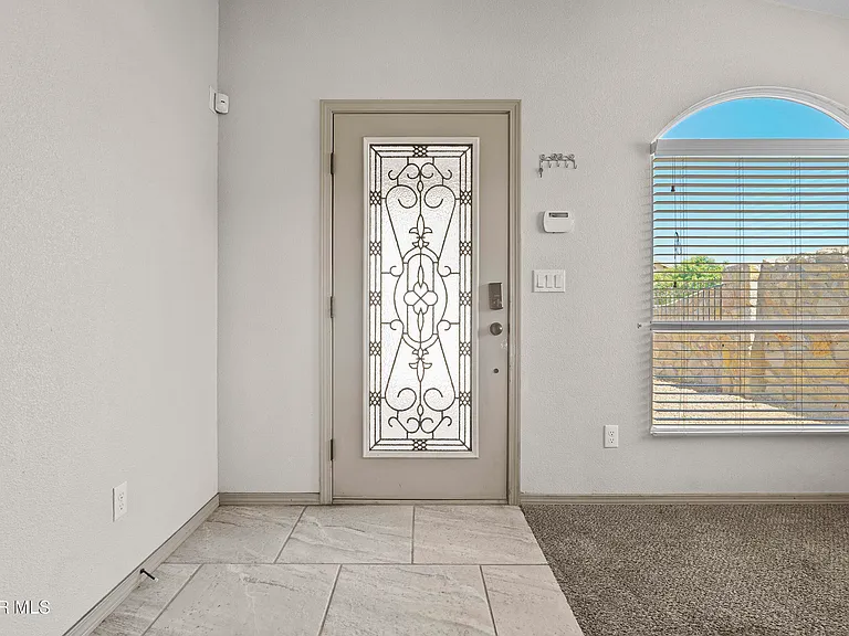 4989 Marcella Santillana — Photo 28