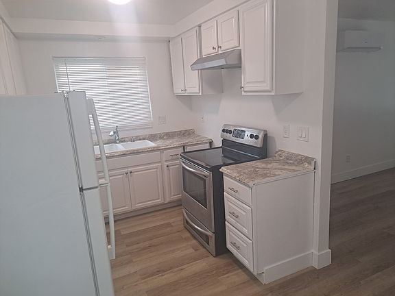 5th image of 5405 Imperial Ave #3