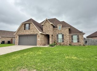 177 Sterling Ridge Dr, Nederland, TX 77627