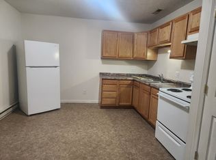 147 W Main St #5, Sophia, WV 25921