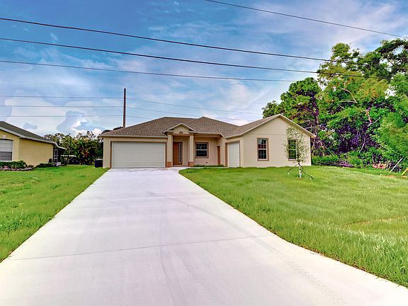 3rd image of 225 SE Sims Cir