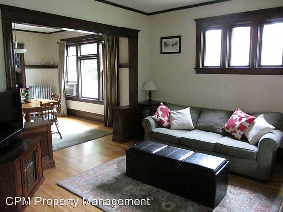 2nd image of 3633 Aldrich Ave S