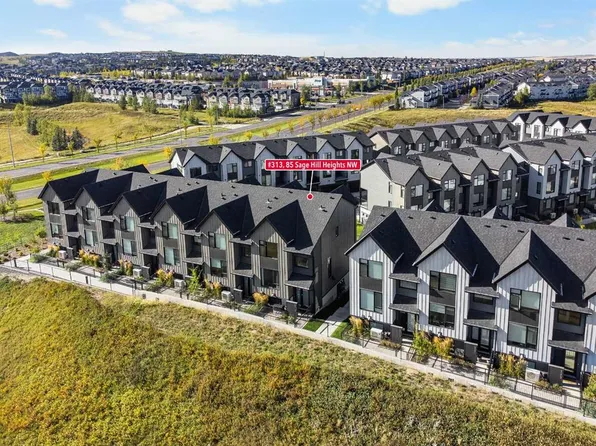 85 SE Sage Hill Hts NW #313, Calgary, AB T3R 2E5