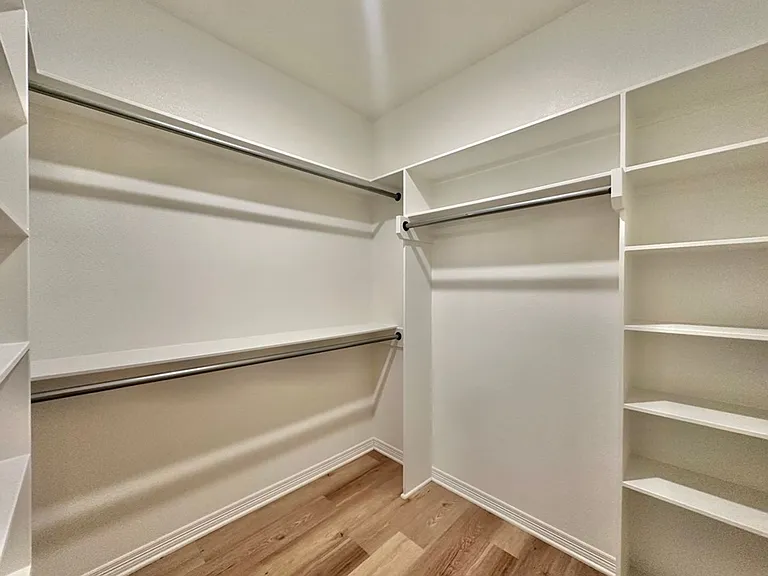 3076 Royal Garden Rd — Photo 20