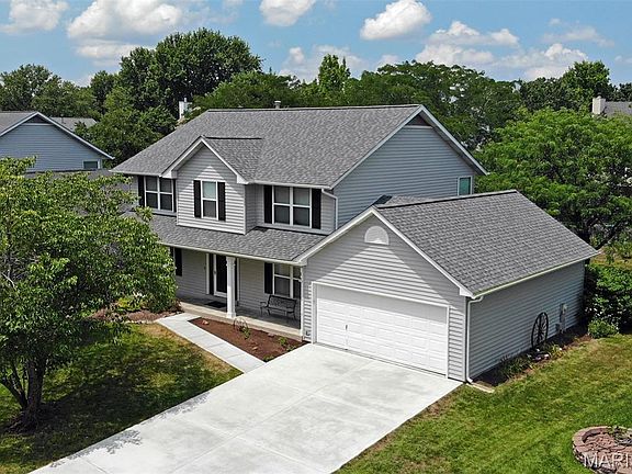4th image of 16 Staunton Way