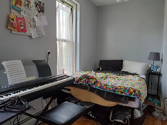 Rented by Corcoran | media 20