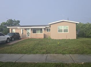 1460 NW 1st St, Boynton Beach, FL 33435