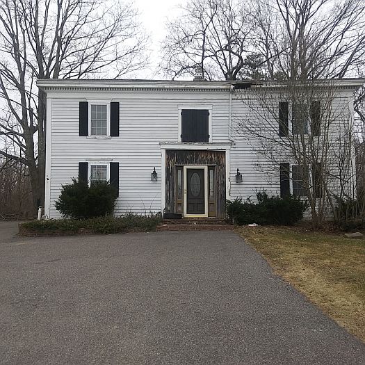 1st image of 18 Bedford St #3